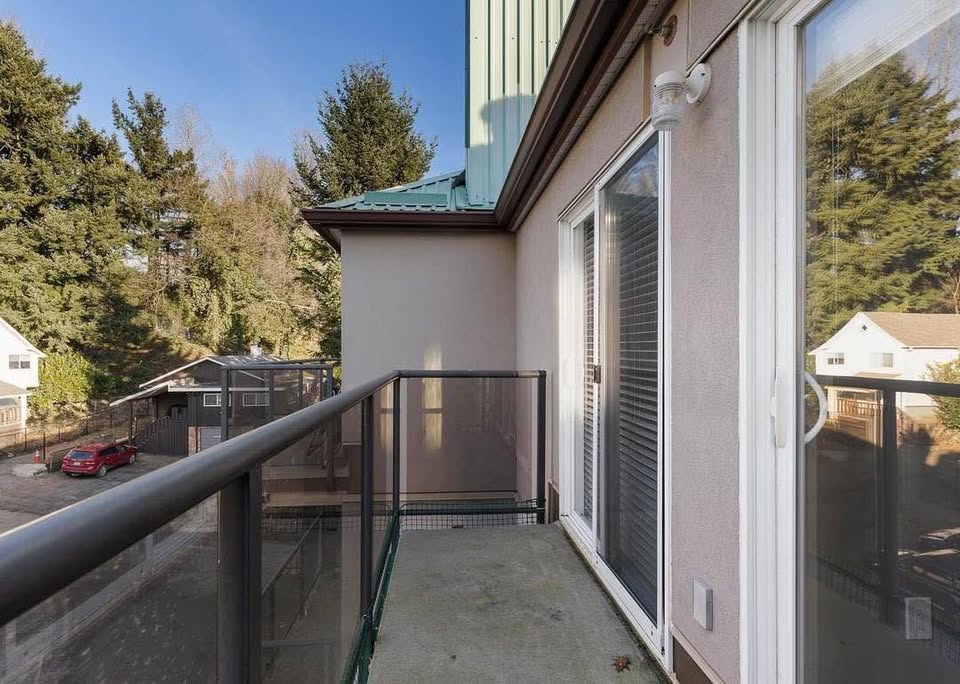 2 Bed, 2 Bath Apartment in Mission for Rent — photo 17