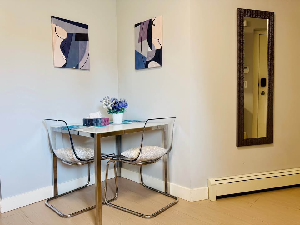 Spacious 2 Bedroom House in Burnaby for Rent — photo 5