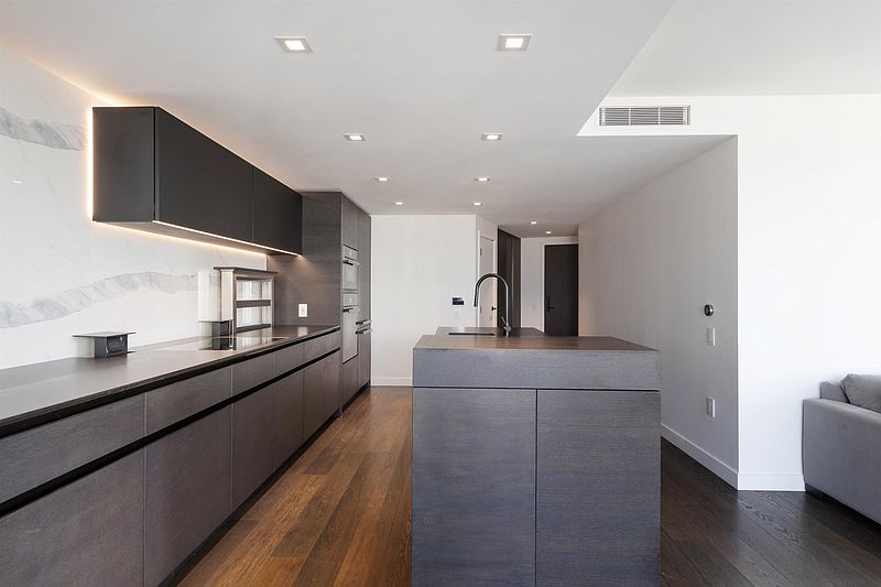 Vancouver Condominimum for rent - 3 Bedrooms — photo 2