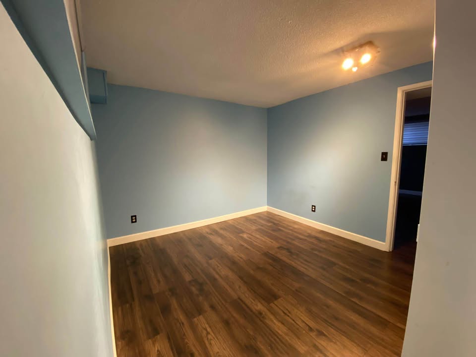 2 Beds 1 Bath House in Vancouver for Rent — photo 7