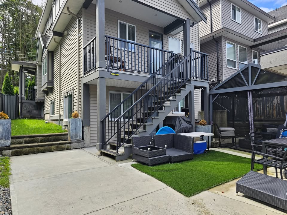 Spacious 1 Bedroom House in Surrey for Rent — photo 9