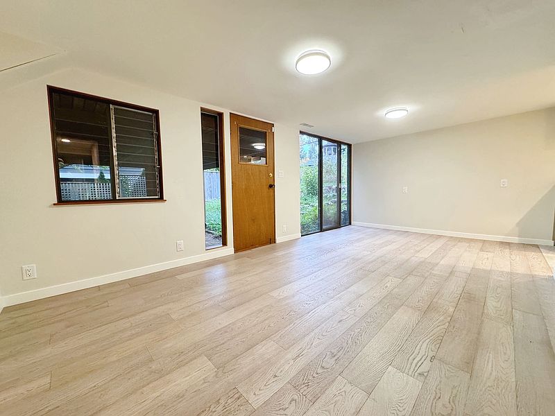 Vancouver Apartment for rent - 2 Bedrooms in Vancouver