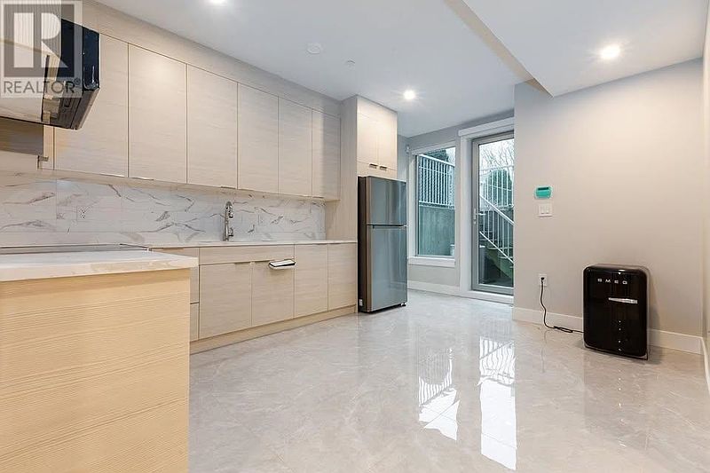 Vancouver House for rent - 2 Bedrooms in Vancouver