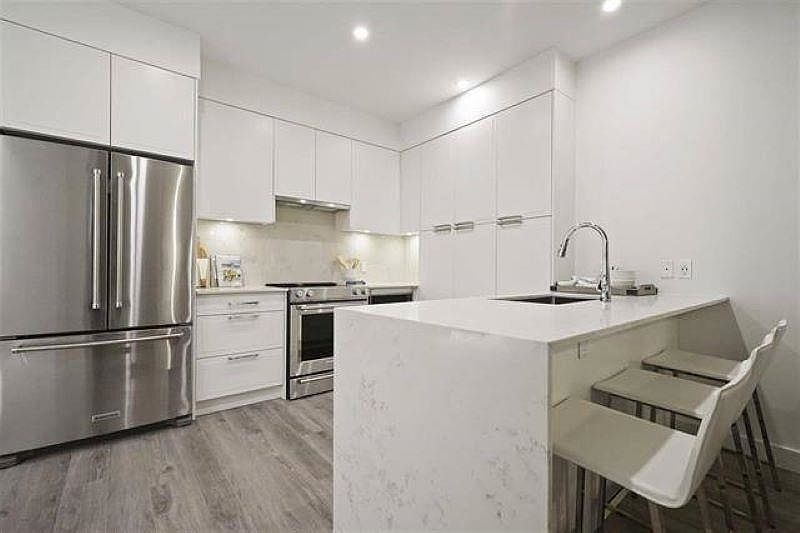Coquitlam Condominimum for rent - 1 Bedroom in Coquitlam