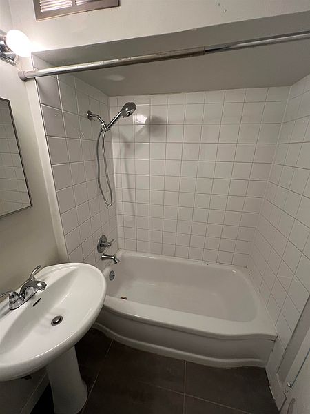 Vancouver Condominimum for rent - 1 Bedroom — photo 4