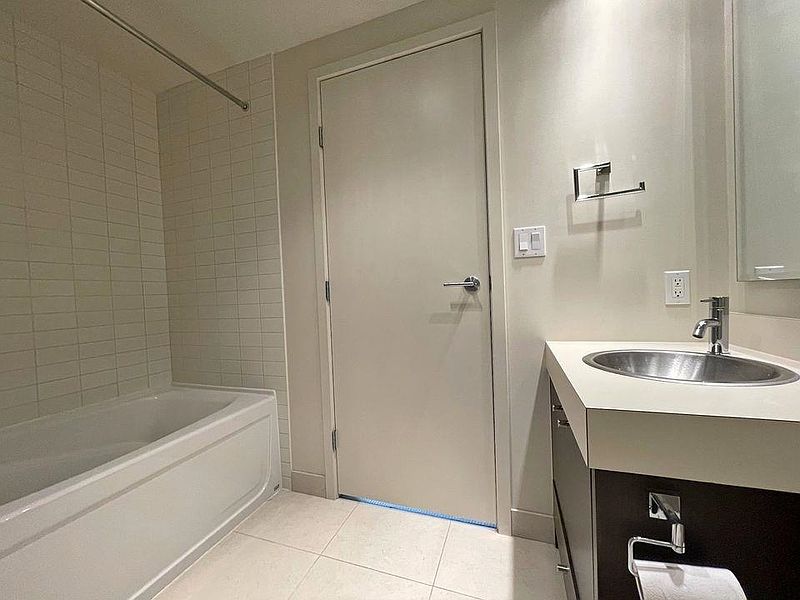 Vancouver Condominimum for rent - 1 Bedroom — photo 10