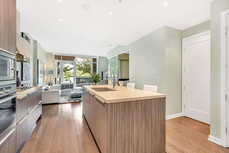Vancouver Townhouse for rent - 1 Bedroom — photo 8