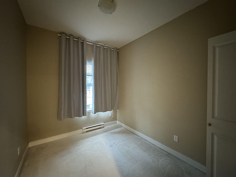 Vancouver Townhouse for rent - 3 Bedrooms — photo 7
