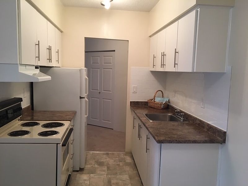 Burnaby Apartment for rent - 1 Bedroom — photo 4