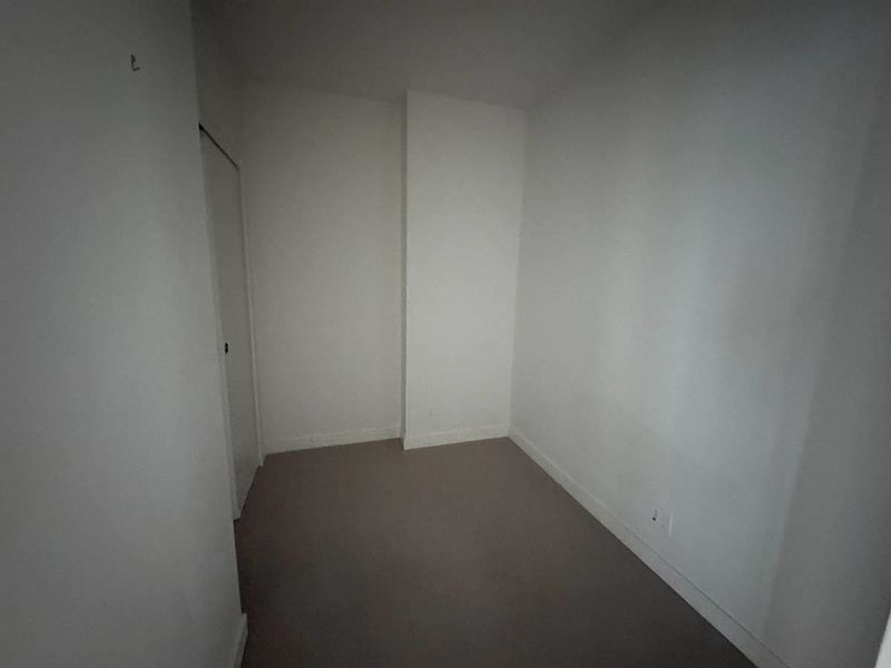 Richmond Condominimum for rent - 1 Bedroom — photo 11