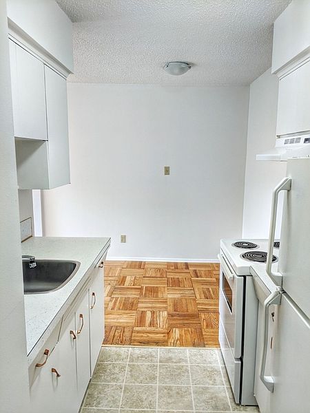 New Westminster Apartment for rent - 1 Bedroom — photo 3