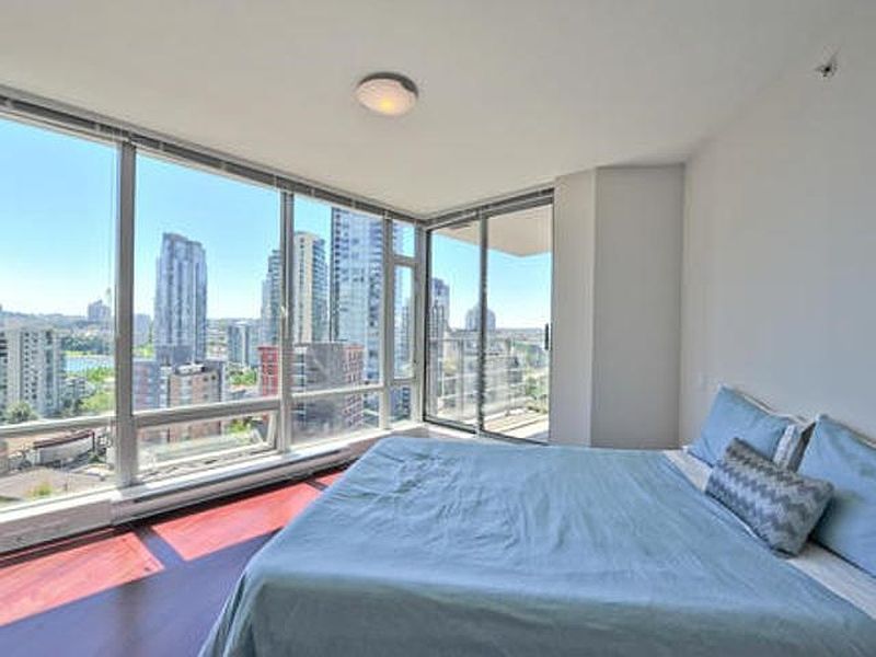 Vancouver Condominimum for rent - 2 Bedrooms — photo 3