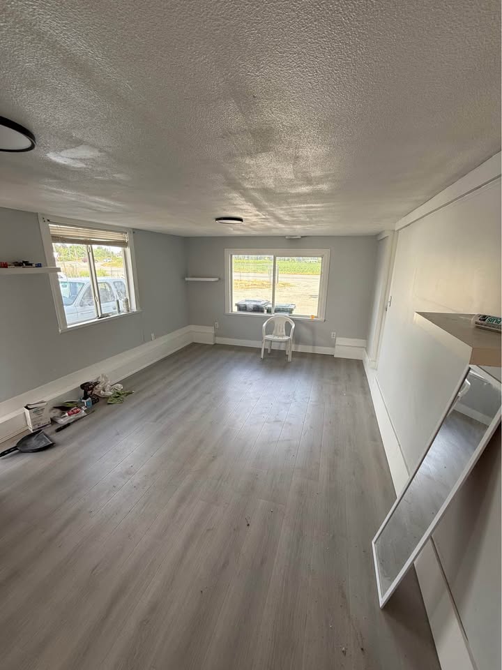 Charming 1 Bed Apartment in Abbotsford — photo 8