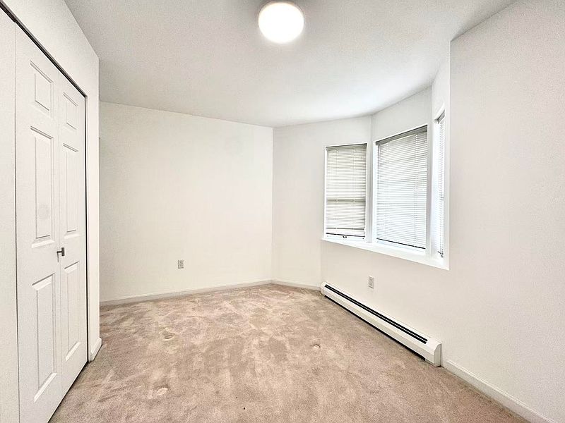 Vancouver House for rent - 3 Bedrooms — photo 2