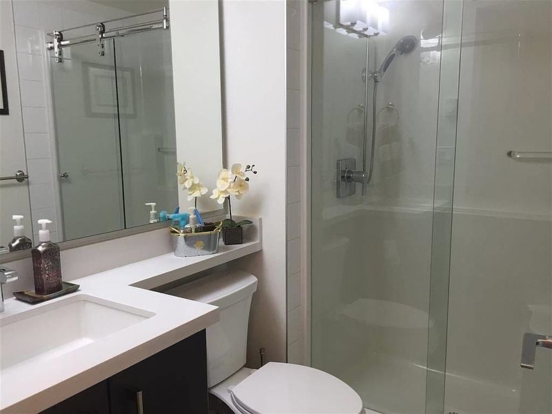 New Westminster Condominimum for rent - 2 Bedrooms — photo 6