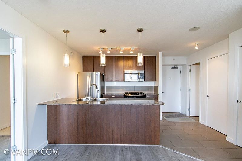 Burnaby Condominimum for rent - 2 Bedrooms — photo 8