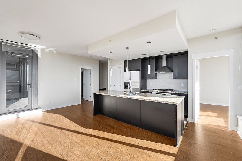 Burnaby Condominimum for rent - 2 Bedrooms — photo 5