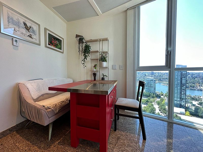 Vancouver Condominimum for rent - 2 Bedrooms — photo 18