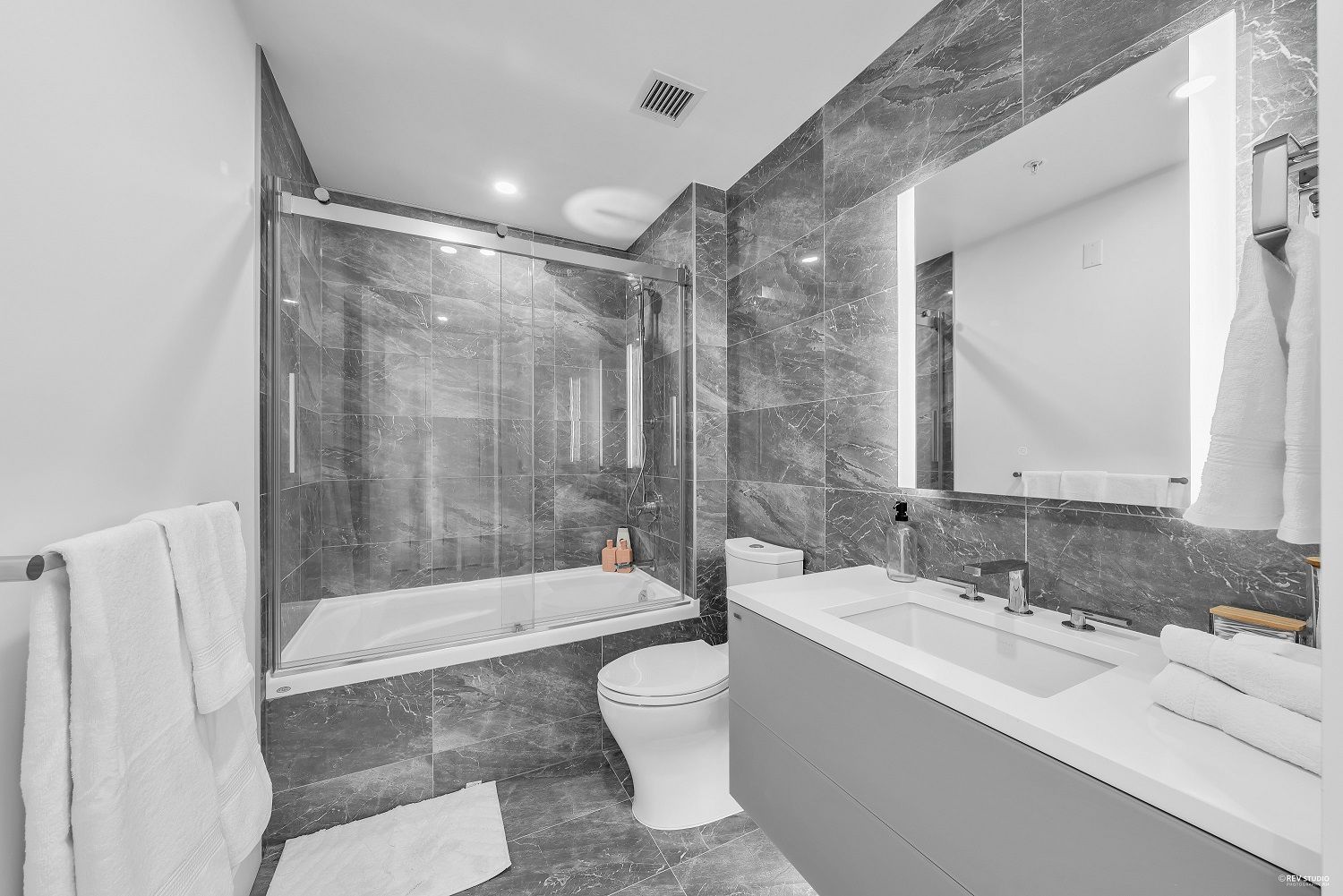 6000 CAD in West Vancouver — photo 16