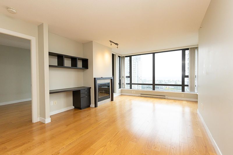 Burnaby Condominimum for rent - 2 Bedrooms — photo 2