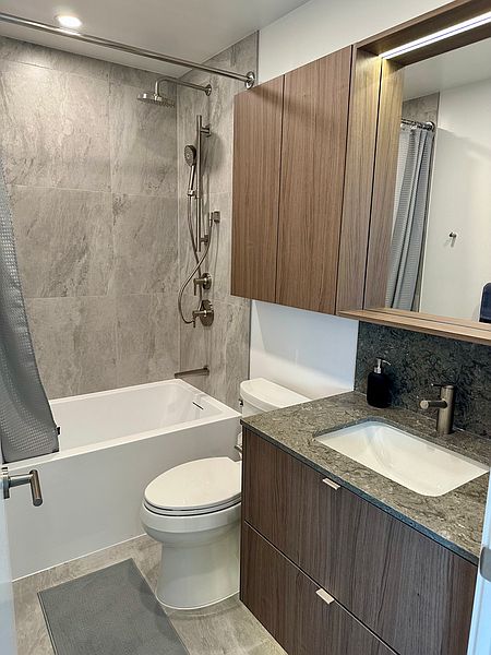 Coquitlam Apartment for rent - 2 Bedrooms — photo 8