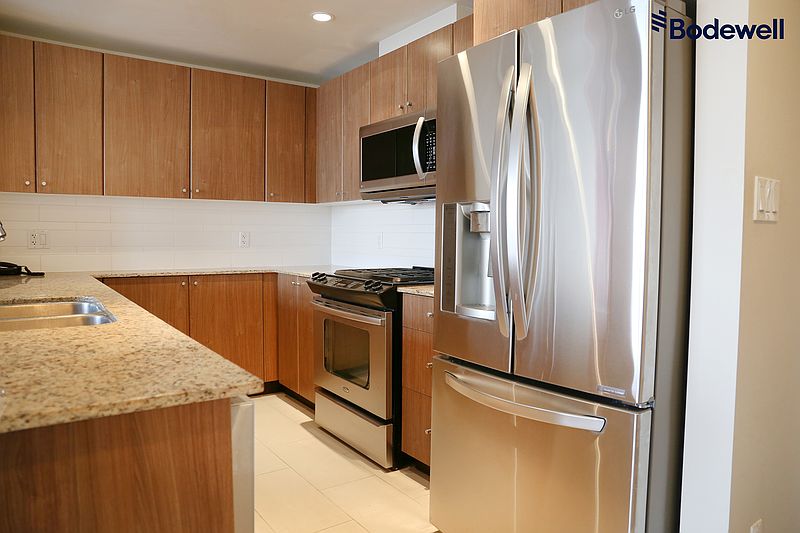 New Westminster Apartment for rent - 2 Bedrooms — photo 8