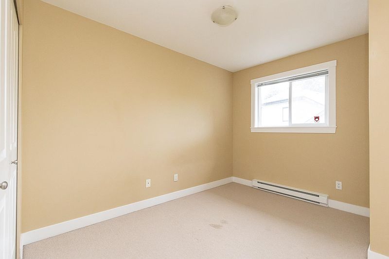 Burnaby Townhouse for rent - 2 Bedrooms — photo 15