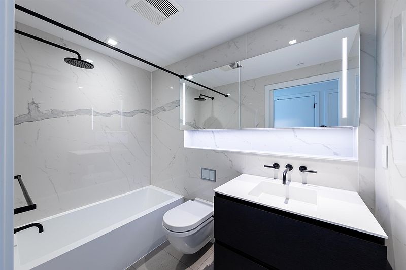 Vancouver Condominimum for rent - 3 Bedrooms — photo 10