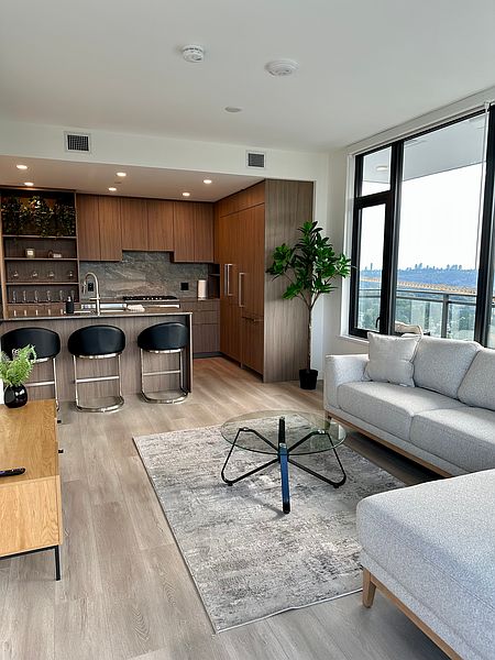 Coquitlam Apartment for rent - 2 Bedrooms — photo 2