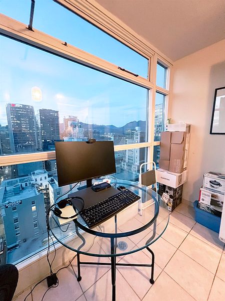Vancouver Condominimum for rent - 1 Bedroom — photo 13