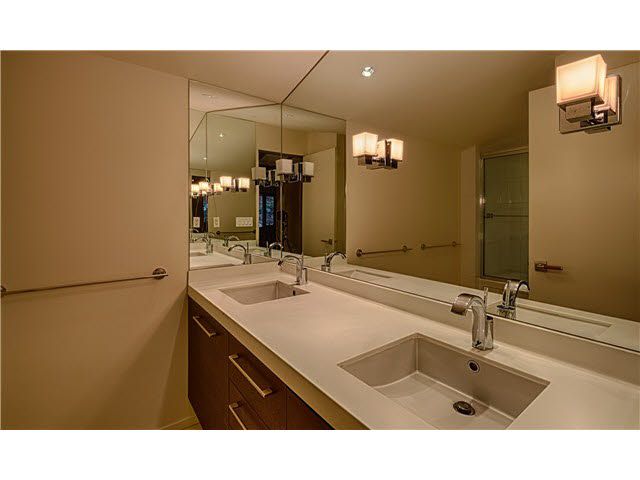 11500 CAD in West Vancouver — photo 12