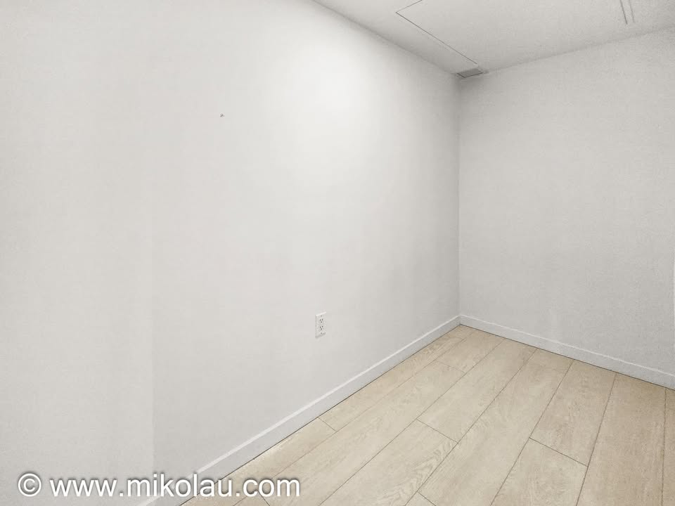 Spacious 2 Bed Apartment in Vancouver for Rent — photo 16