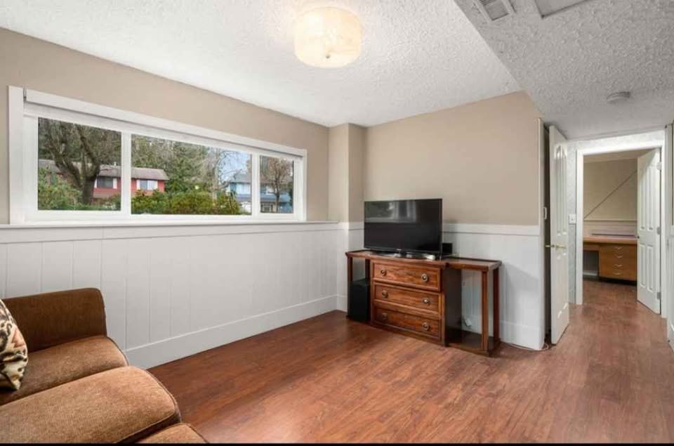 Charming 2 Bedroom House for Rent in Mission — photo 9