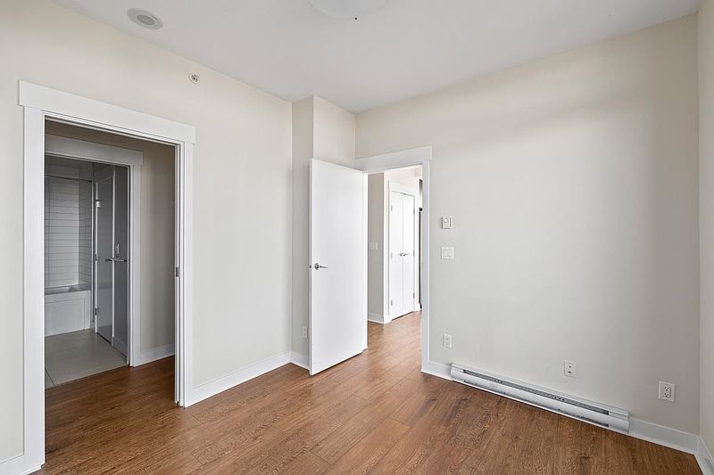 Burnaby Condominimum for rent - 2 Bedrooms — photo 14
