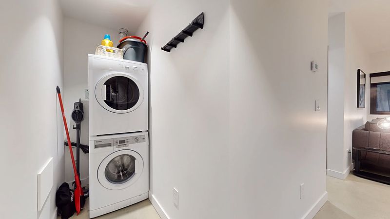 Burnaby House for rent - 1 Bedroom — photo 6