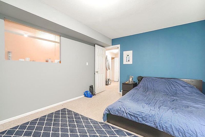 Surrey Townhouse for rent - 5 Bedrooms — photo 5
