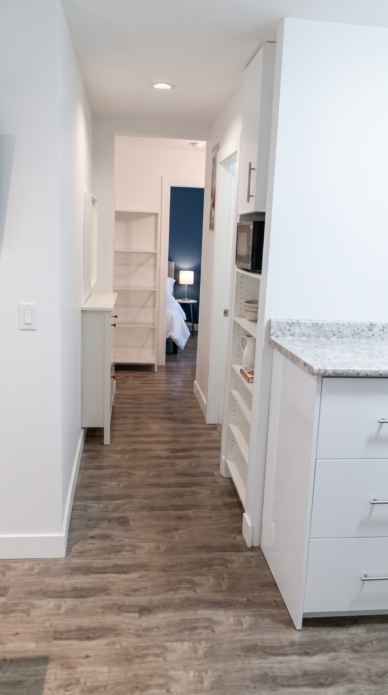 4024 Oxford St, Burnaby | 1 BD / 1 BA | Charming Furnished Basement Suite Near SFU & Brentwood — photo 8