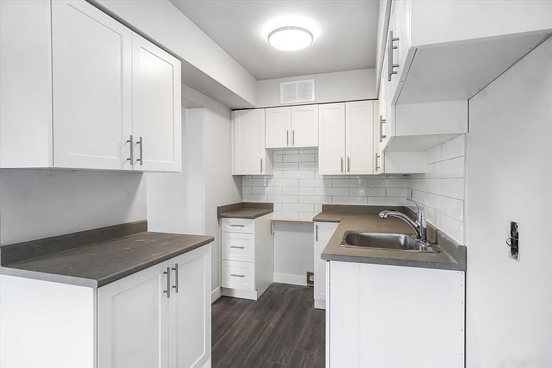 New Westminster Apartment for rent - 1 Bedroom — photo 4