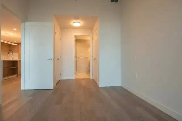 #618–1526 Finlay St, White Rock, BC | 2BD + Den / 2BA Luxury Condo — photo 6