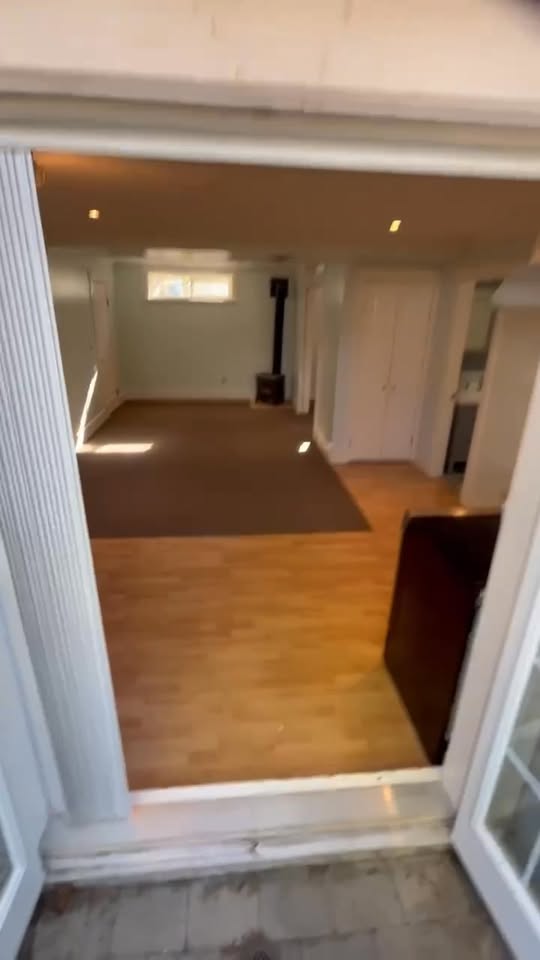 Cozy 1 Bed House with Private Garden in Abbotsford — photo 2