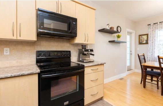 2733 Parkway Dr, South Surrey | 4BD / 3BA | Townhouse — photo 9