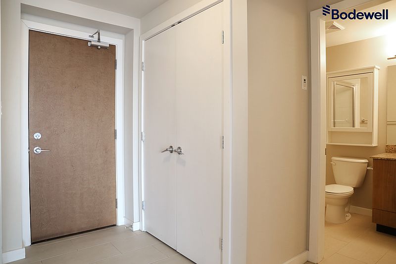 New Westminster Apartment for rent - 2 Bedrooms — photo 9