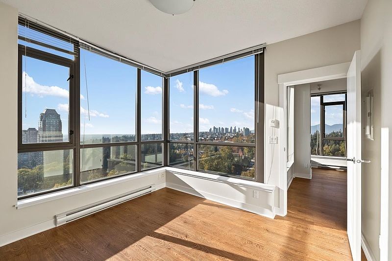 Burnaby Condominimum for rent - 2 Bedrooms — photo 17