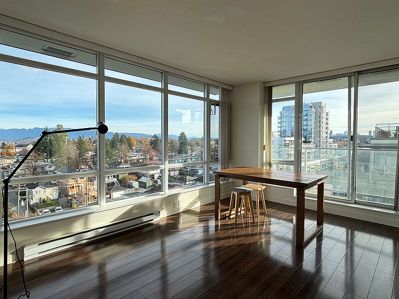 Vancouver Apartment for rent - 2 Bedrooms — photo 2