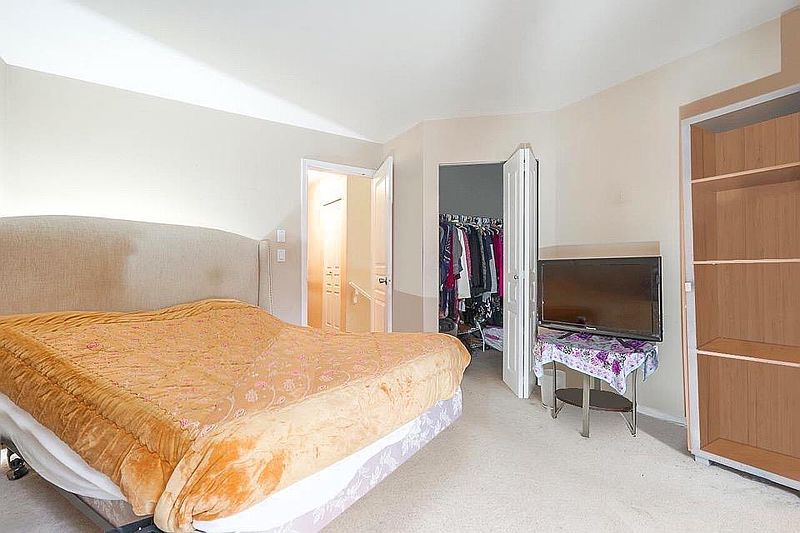 Surrey Townhouse for rent - 5 Bedrooms — photo 11