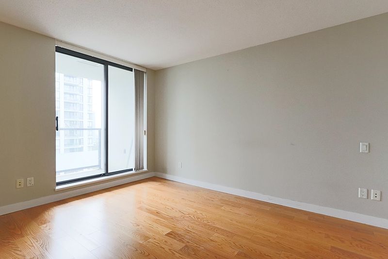 Burnaby Condominimum for rent - 2 Bedrooms — photo 14