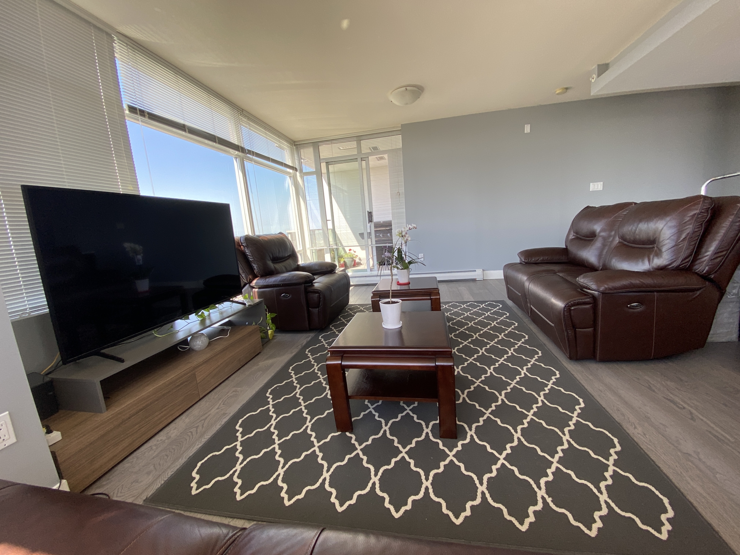 3650 CAD in North Vancouver — photo 6