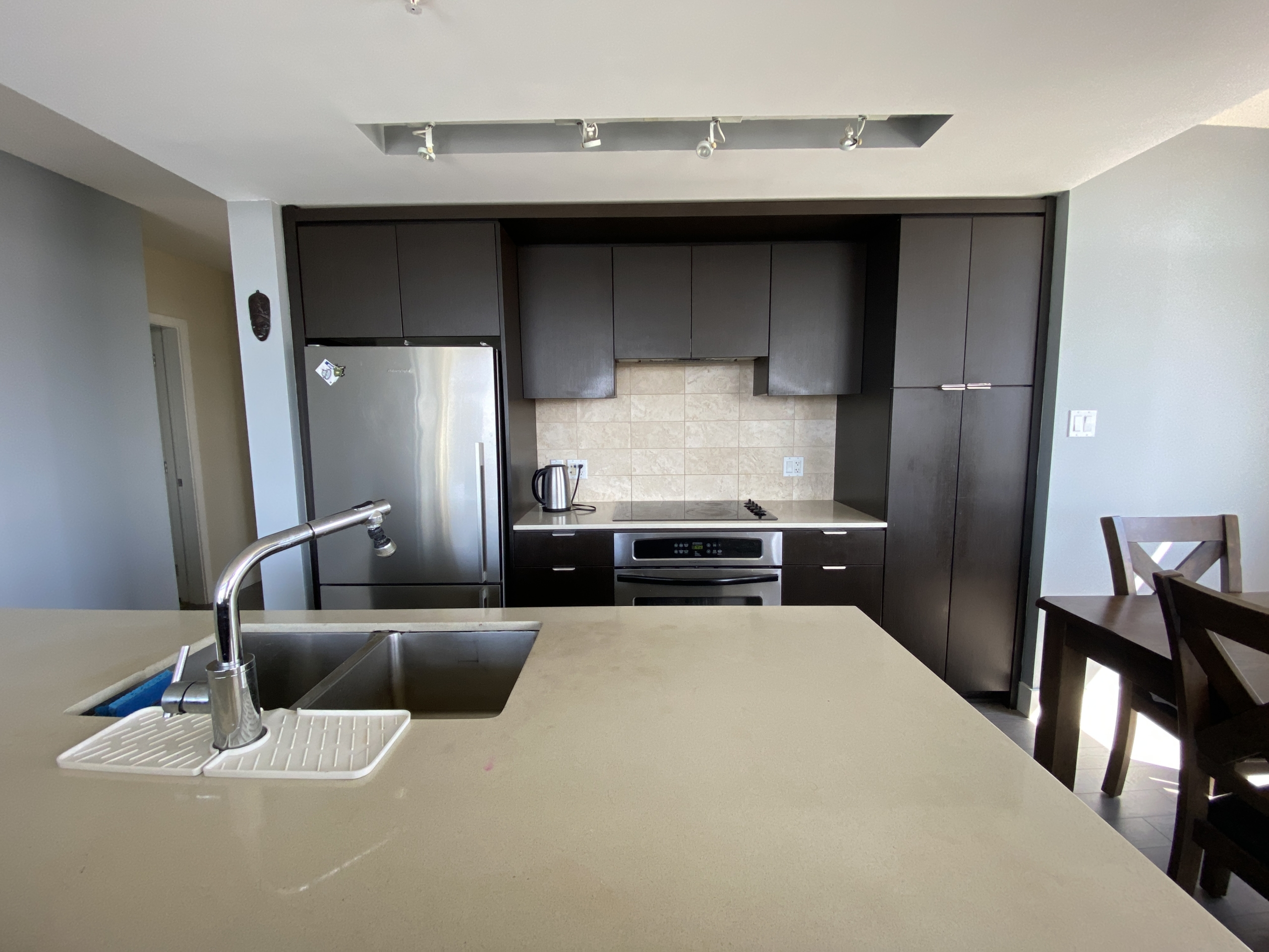 3650 CAD in North Vancouver — photo 9