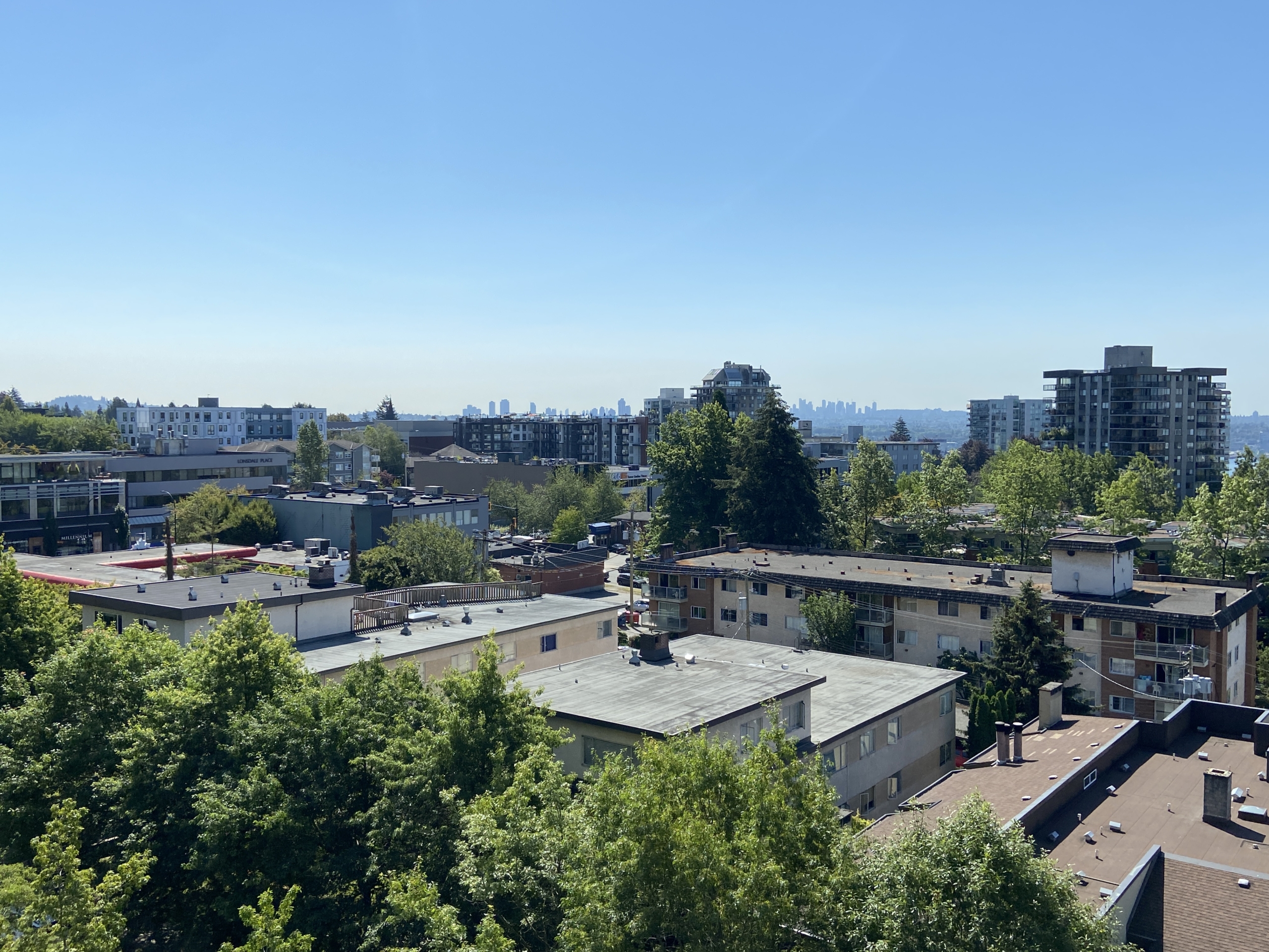3650 CAD in North Vancouver — photo 3