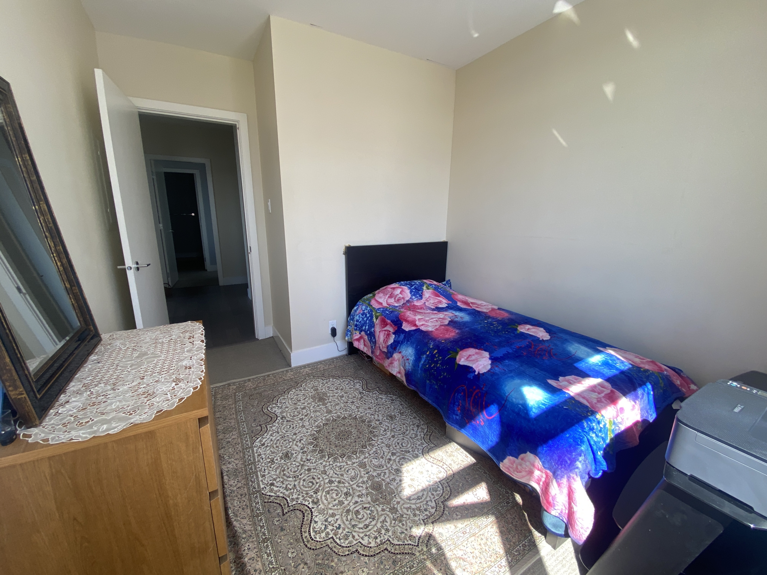 3650 CAD in North Vancouver — photo 18